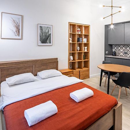 Apartamenty On Knyazya Romana Lviv Luaran gambar
