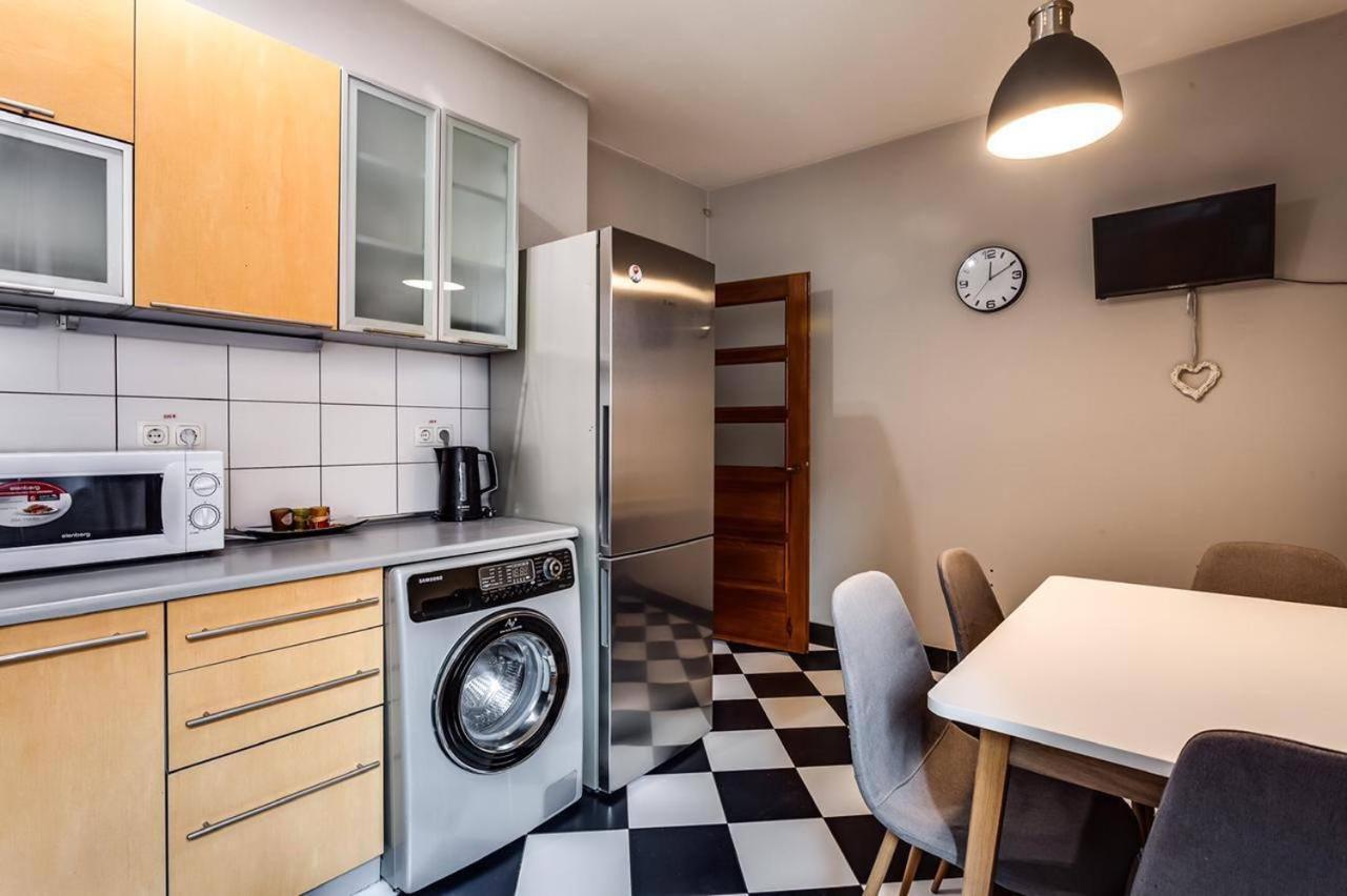 Apartamenty On Knyazya Romana Lviv Luaran gambar