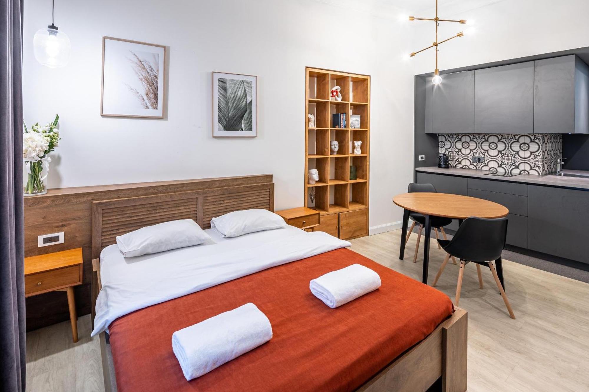 Apartamenty On Knyazya Romana Lviv Luaran gambar