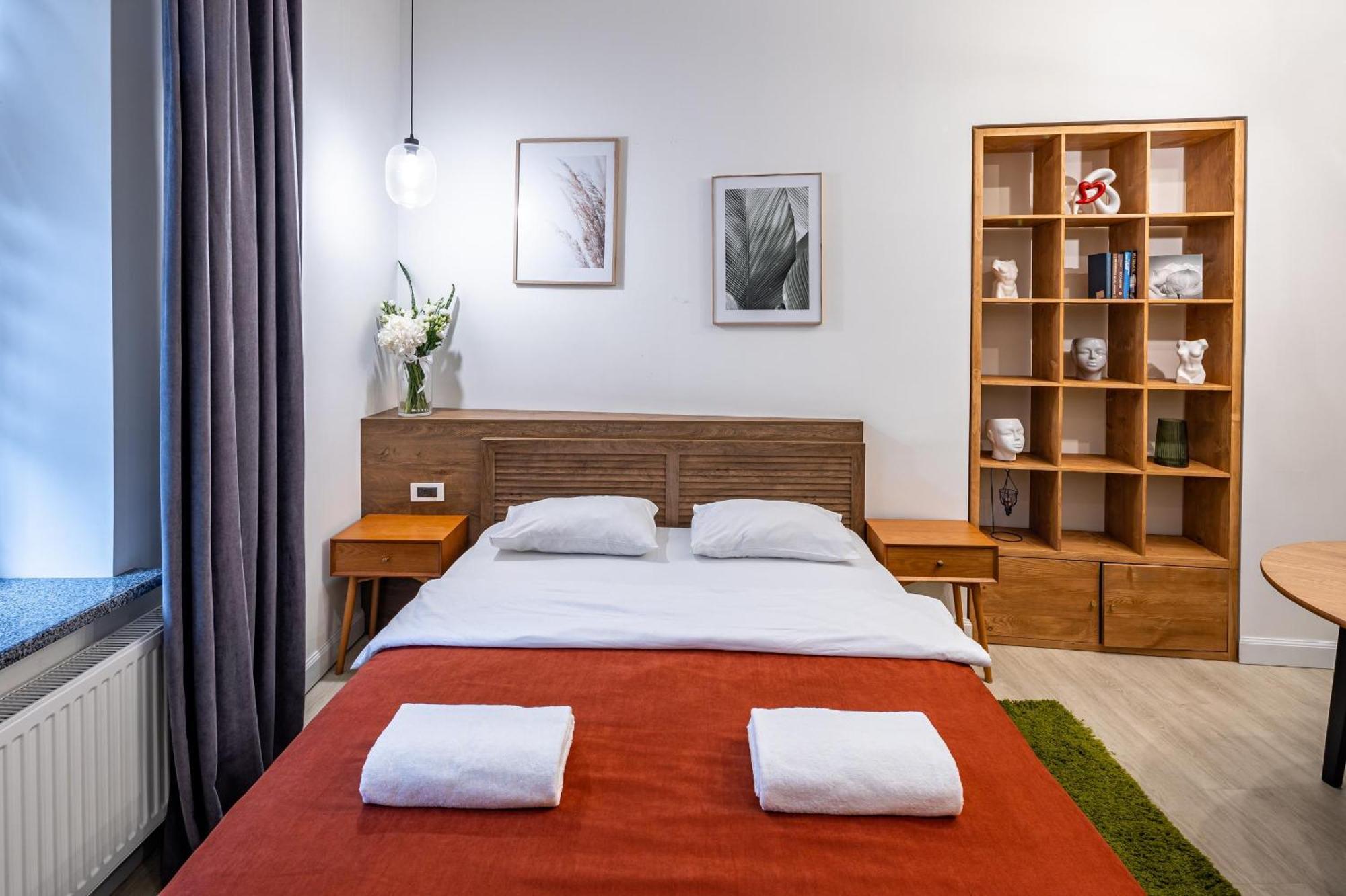 Apartamenty On Knyazya Romana Lviv Luaran gambar