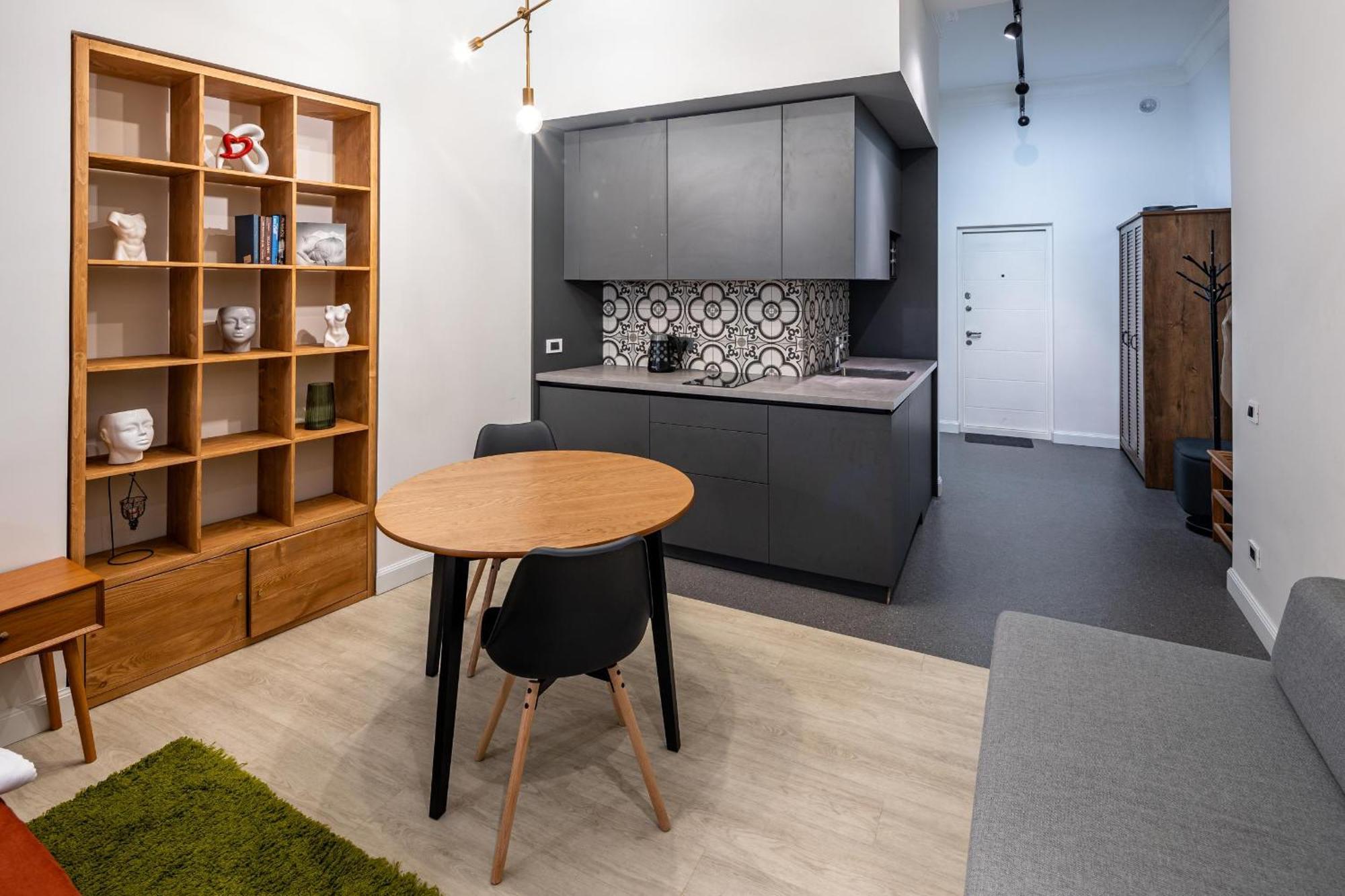 Apartamenty On Knyazya Romana Lviv Luaran gambar