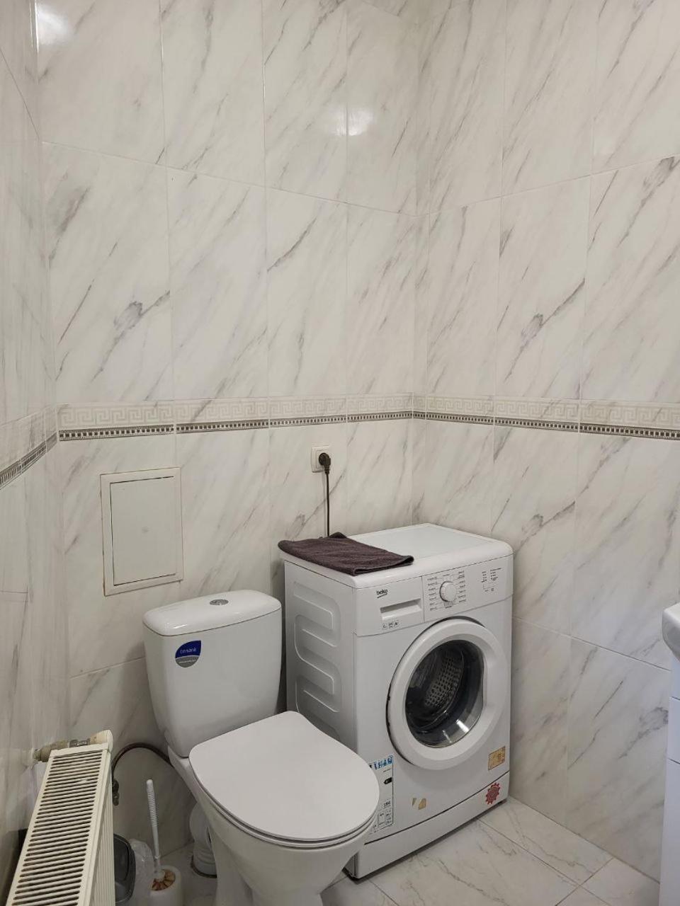 Apartamenty On Knyazya Romana Lviv Luaran gambar